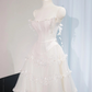 Robe de mariée longue princesse trapèze à bretelles spaghetti en satin blanc et tulle avec appliques C4448