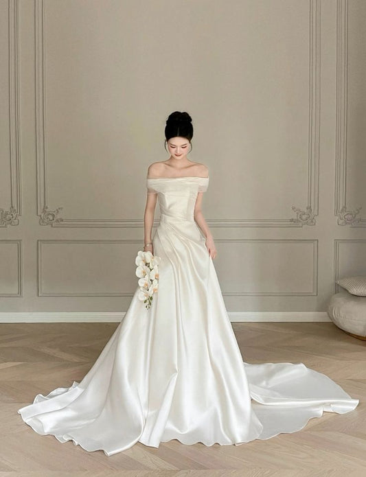 Robe de mariée longue en satin, élégante, coupe trapèze, épaules dénudées, C4466