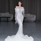 Robe de mariée longue sirène en satin, tulle, dentelle et perles, épaules dénudées, C4565