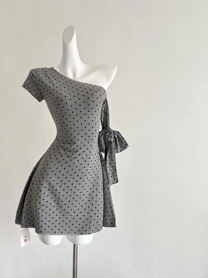 Gray 18th A Line One Shoulder Satin Polka Dots Short Homecoming Dress Birthday Outfits C4598
