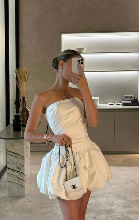 Pretty A Line Strapless Satin Short Homecoming Dress 20th Birthday Outfits C4698