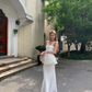Robe de bal longue en satin à bretelles spaghetti et coupe trapèze chic C4783