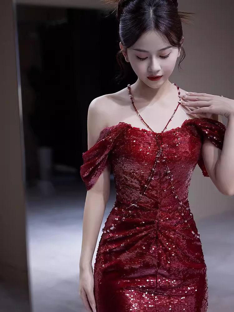 Robes de bal sexy sirène à épaules dénudées bordeaux à paillettes C47