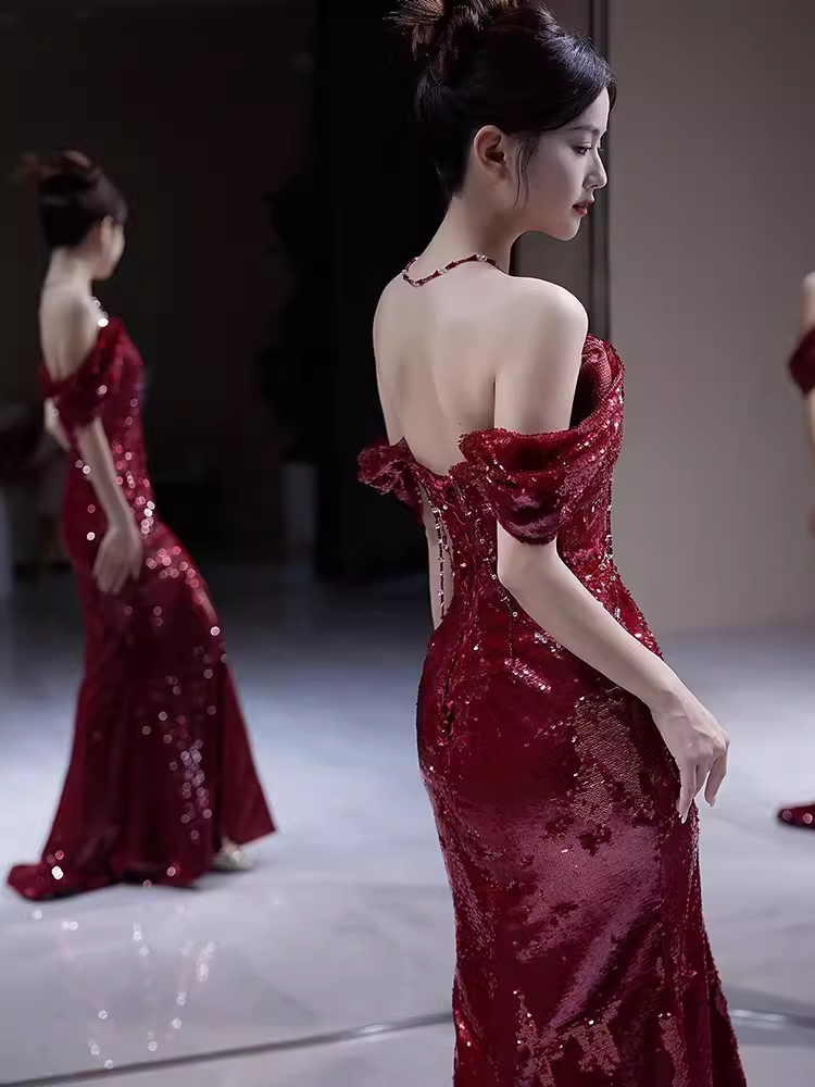 Robes de bal sexy sirène à épaules dénudées bordeaux à paillettes C47