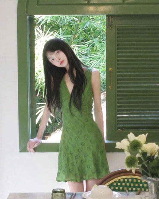 Robe de soirée courte en satin vert, coupe trapèze, col en V, tenue de soirée pour 20e anniversaire, C4814