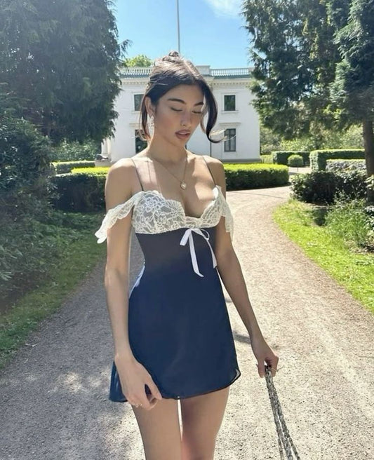 Robe de soirée courte en satin et dentelle à bretelles spaghetti, coupe trapèze, tenue pour 18e anniversaire, C4819