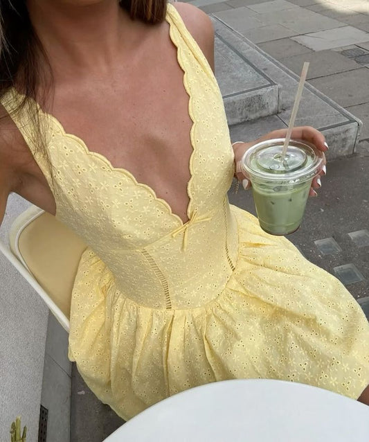 Robe de soirée courte jaune en satin à col en V et coupe trapèze, tenue pour 18e anniversaire, C4854