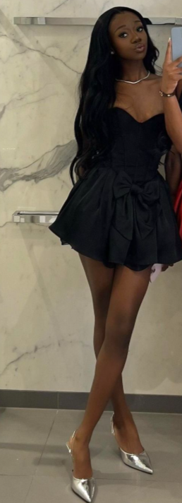 Unique Black A Line Strapless Satin Short Homecoming Dress 20th Birthday Outfits C4904