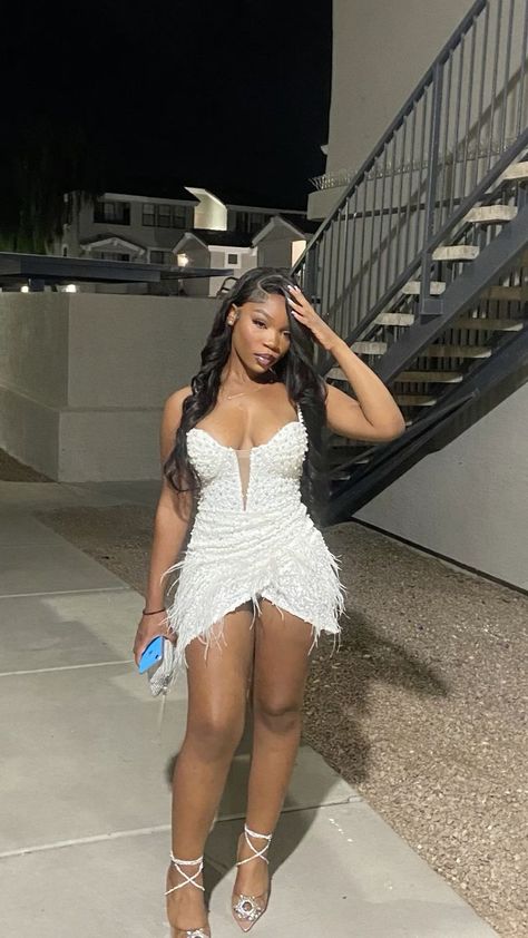 Gorgeous Mermaid Spaghettti Straps White Satin Beads Short Homecoming Dress 20th Birthday Outfits C4909