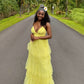 Robe de bal longue jaune en tulle à bretelles spaghetti et coupe trapèze C4957