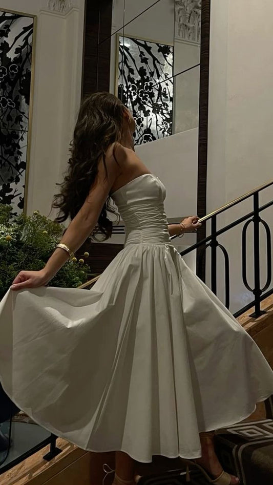 Robe de bal longue en satin, coupe trapèze, sans bretelles, C4967