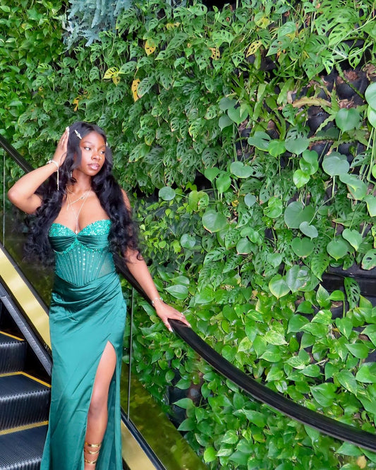 Robe de bal longue fendue en satin vert foncé, style sirène, sans bretelles, à sequins, C5097
