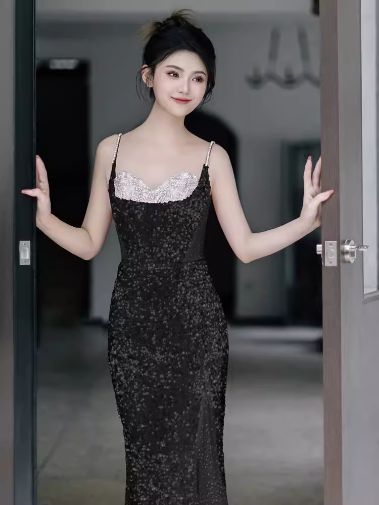 Bretelles sirène sexy paillettes robes de bal noires C50