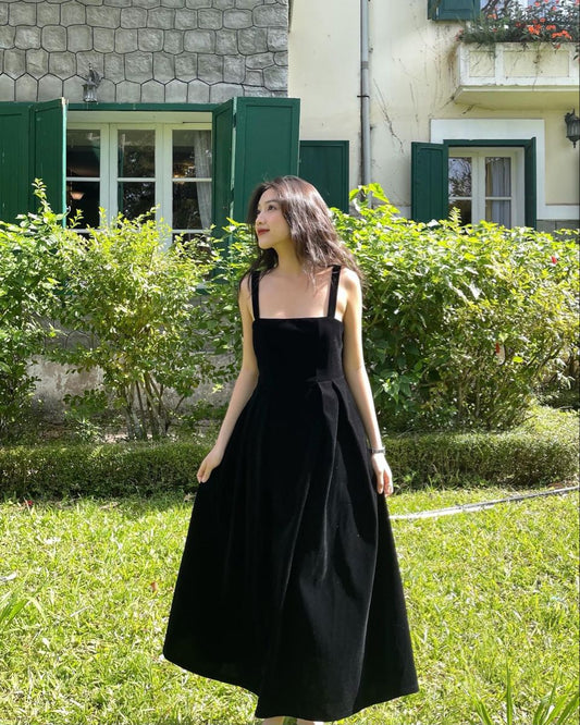 Robe de bal longue en satin noir, coupe trapèze, élégante, carrée, C5138