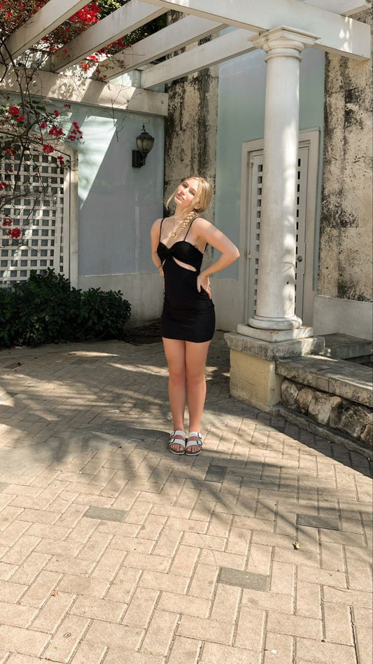 Mermaid Black Spaghetti Straps Satin Hollow Short Homecoming Dress 21th Birthday Outfits C5162