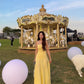 Robe de bal longue jaune en satin à bretelles spaghetti et coupe trapèze C5165