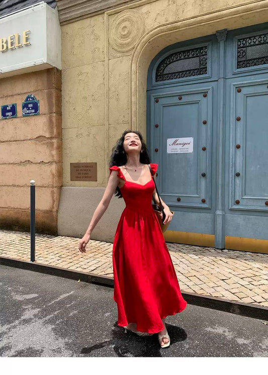 Robe de bal longue en satin rouge à volants et bretelles spaghetti, robe de soirée unique C5170