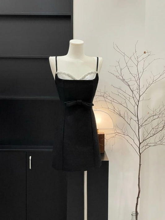 Pretty A Line Spaghetti Straps Black Satin Beads Short Homecoming Dress 19th Birthday Outfits C5261