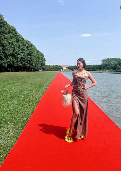Robe de bal longue en satin à bretelles spaghetti et fentes, style sirène chic, C5316
