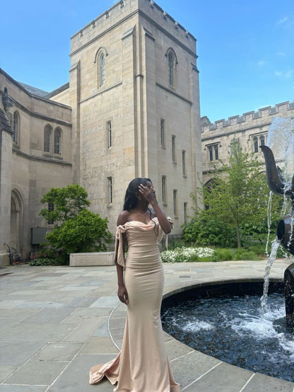 Robe de bal longue en satin à épaules dénudées et style sirène modeste C5325