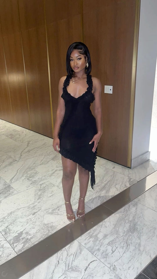 Chic Mermaid Halter Black Chiffon Ruffles Short Homecoming Dress 20th Birthday Outfits C5328