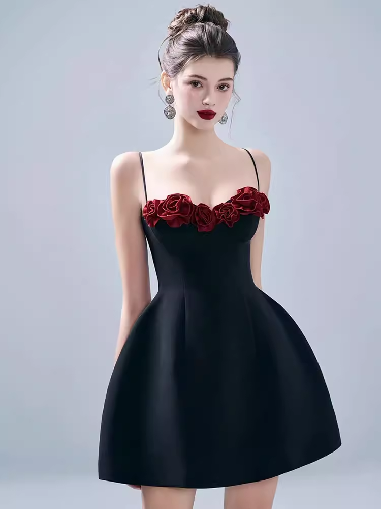 Elegant A Line Spaghetti Straps Satin 18th Birthday Dress Short Homecoming Dresses C545