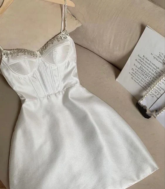 Cute A Line Spaghetti Straps Satin Beads Short Homecoming Dress 18th Birthday Outfits C5425