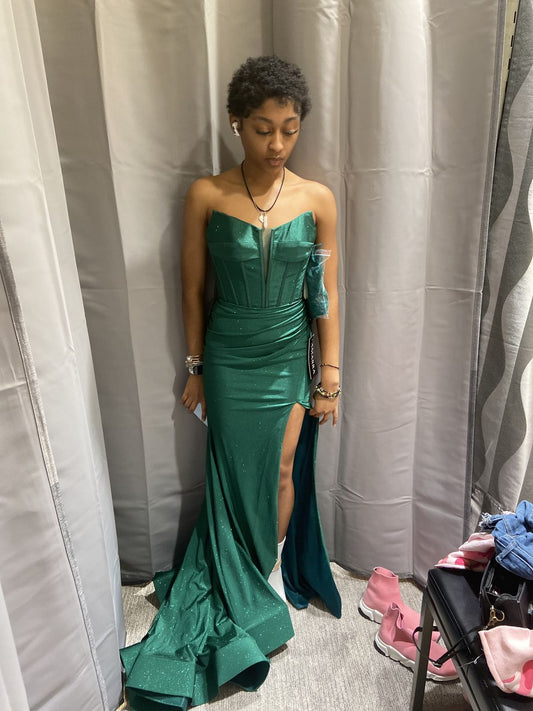 Robe de bal longue fendue en satin vert foncé, style sirène, sans bretelles, à sequins, C5633