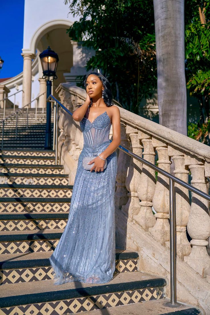 Glamorous Mermaid Strapless Tulle Sequin Beads Long Prom Dresses Formal Dress C5636