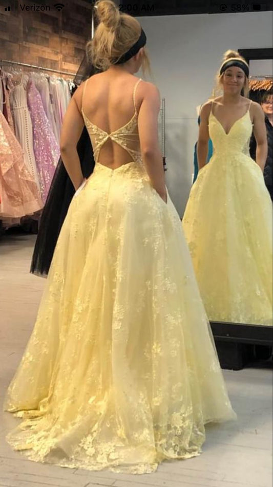 Robe de bal longue jaune pastel, coupe trapèze, bretelles spaghetti, tulle et dentelle, avec poche, C5646