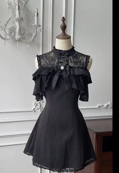 Chic Black A Line Satin Lace Short Homecoming Dress 18th Birthday Outfits C5450