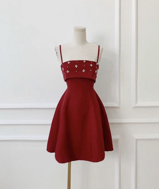 Chic A Line Spaghetti Straps Burgundy Satin Beaded Short Homecoming Dress 17th Birthday Outfits C5685