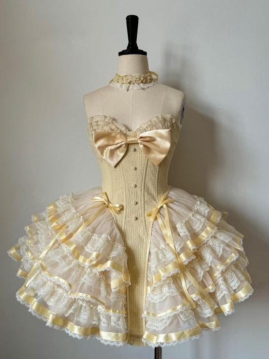 Sweet Ball Gown Sweetheart Satin Lace Short Homecoming Dress 16th Birthday Outfits C5730