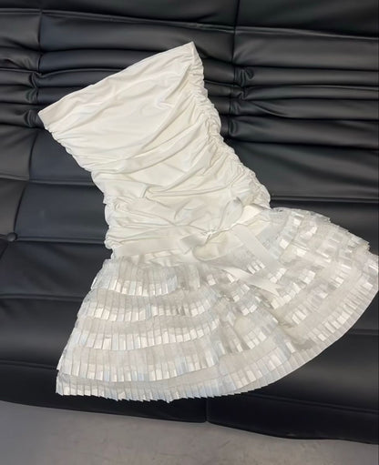 Robe de soirée courte plissée en satin, moulante et chic, sans bretelles, coupe trapèze, tenue pour 19e anniversaire, C5736