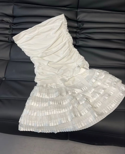 Chic Tight A Line Strapless Satin Pleated Short Homecoming Dress 19th Birthday Outfits C5736