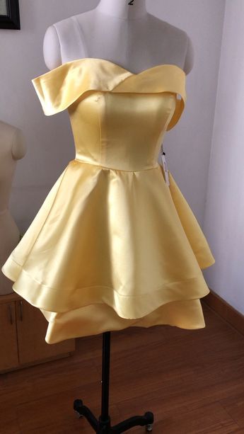 Yellow Cute A Line Off The Shoulder Layer Satin Short Homecoming Dress 17th Birthday Outfits C5954
