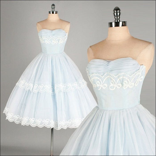 Princess Ball Gown Strapless Tulle Lace Short Homecoming Dress 17th Birthday Outfits C5958