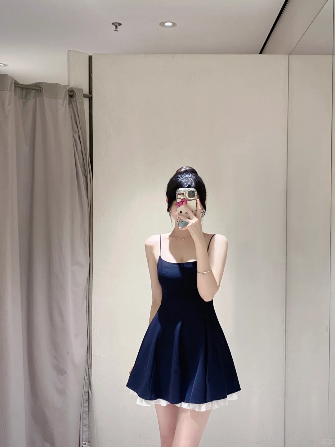Navy Elegant A Line Spaghetti Straps Satin Short Homecoming Dress 17th Birthday Outfits C5968