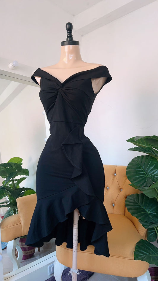Modest Mermaid Black Off The Shoulder Satin Ruffle Short Homecoming Dress 20th Birthday Outfits C6003