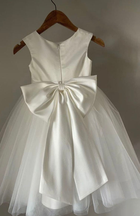 Pretty A Line Satin Tulle Back With Bow Knot Flower Girl Dress C6085