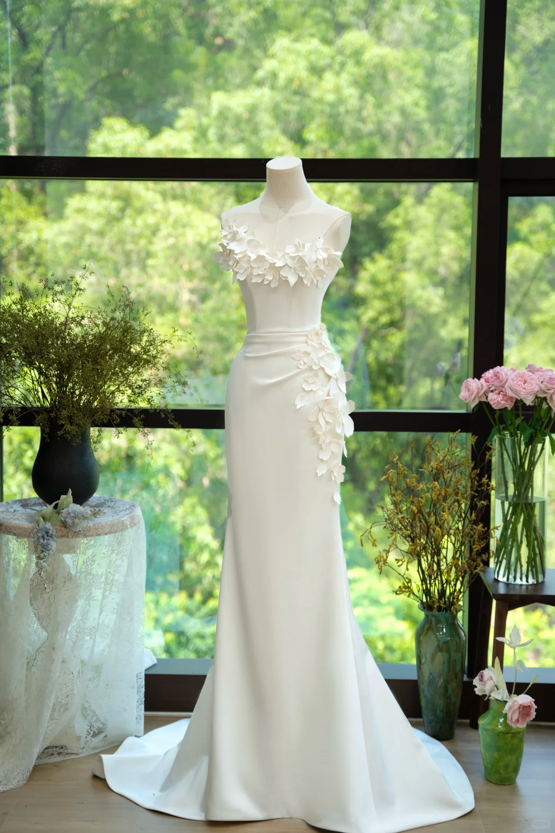 Classy Mermaid Strapless White Satin Applique Long Prom Dress, Evening Dress C6151