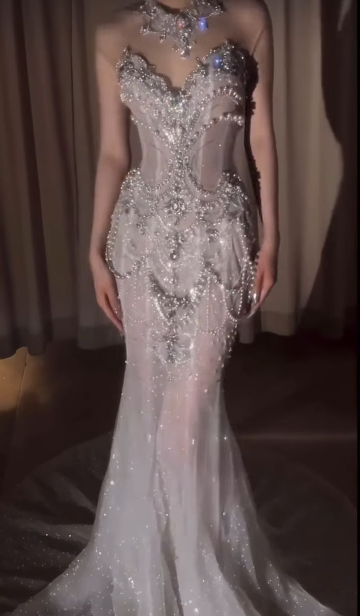 Robe de bal longue sirène glamour en tulle à sequins et perles, décolleté cœur, robe de soirée C6213