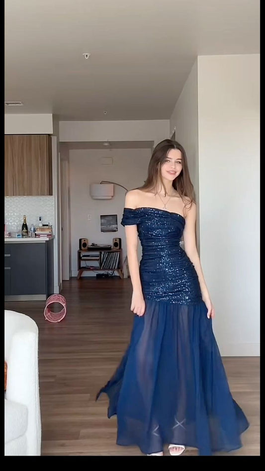 Robe de bal longue sirène chic et brillante, asymétrique, en mousseline de soie bleu marine à sequins, sans manches, référence C6301