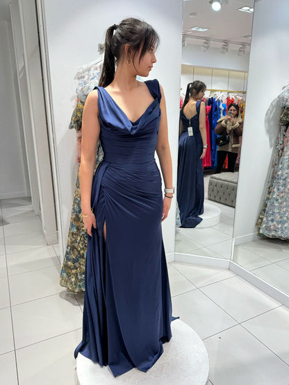 Robe de bal longue sirène bleu marine élégante en satin plissé fendue sans manches, robe de soirée C6424