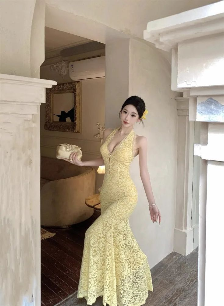 Robe de bal longue sirène jaune pastel sexy, dos nu, en dentelle, sans manches, référence C6476