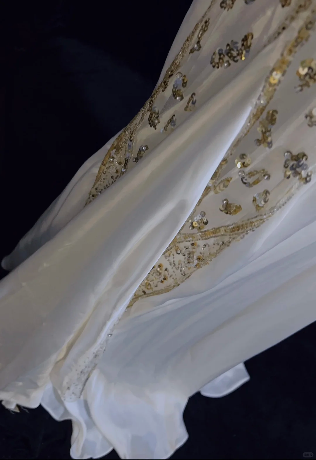 Chic Mermaid V Neck Satin Sequin Beaded Without Sleeves Long Prom Dress, Evening Dress C6539