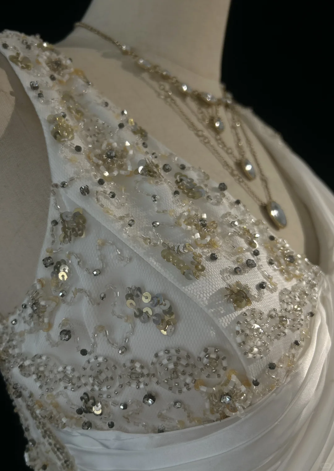 Chic Mermaid V Neck Satin Sequin Beaded Without Sleeves Long Prom Dress, Evening Dress C6539