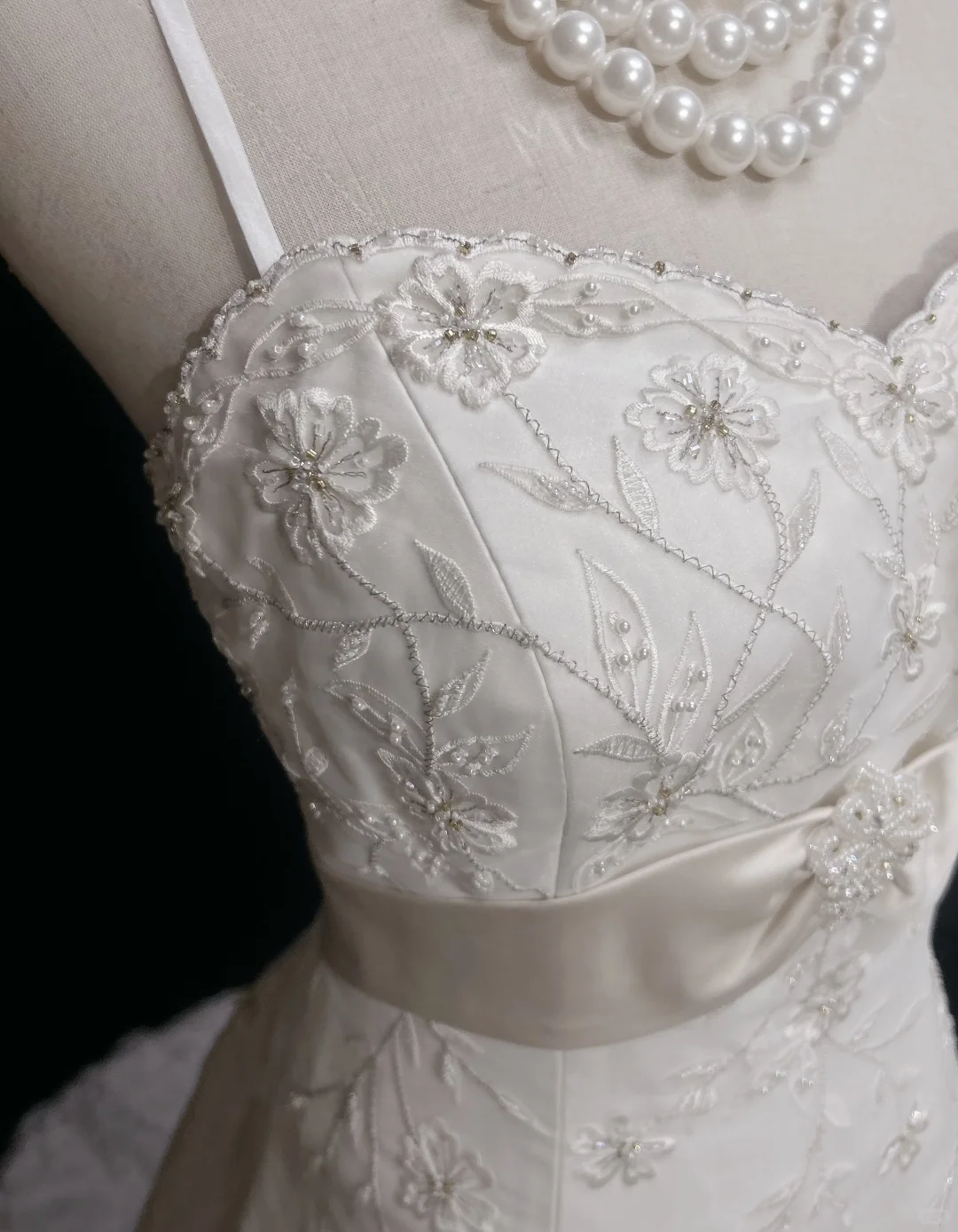 Pretty A Line Spaghetti Straps Satin Lace Beaded Without Sleeves Long Prom Dress, Evening Dress C6544