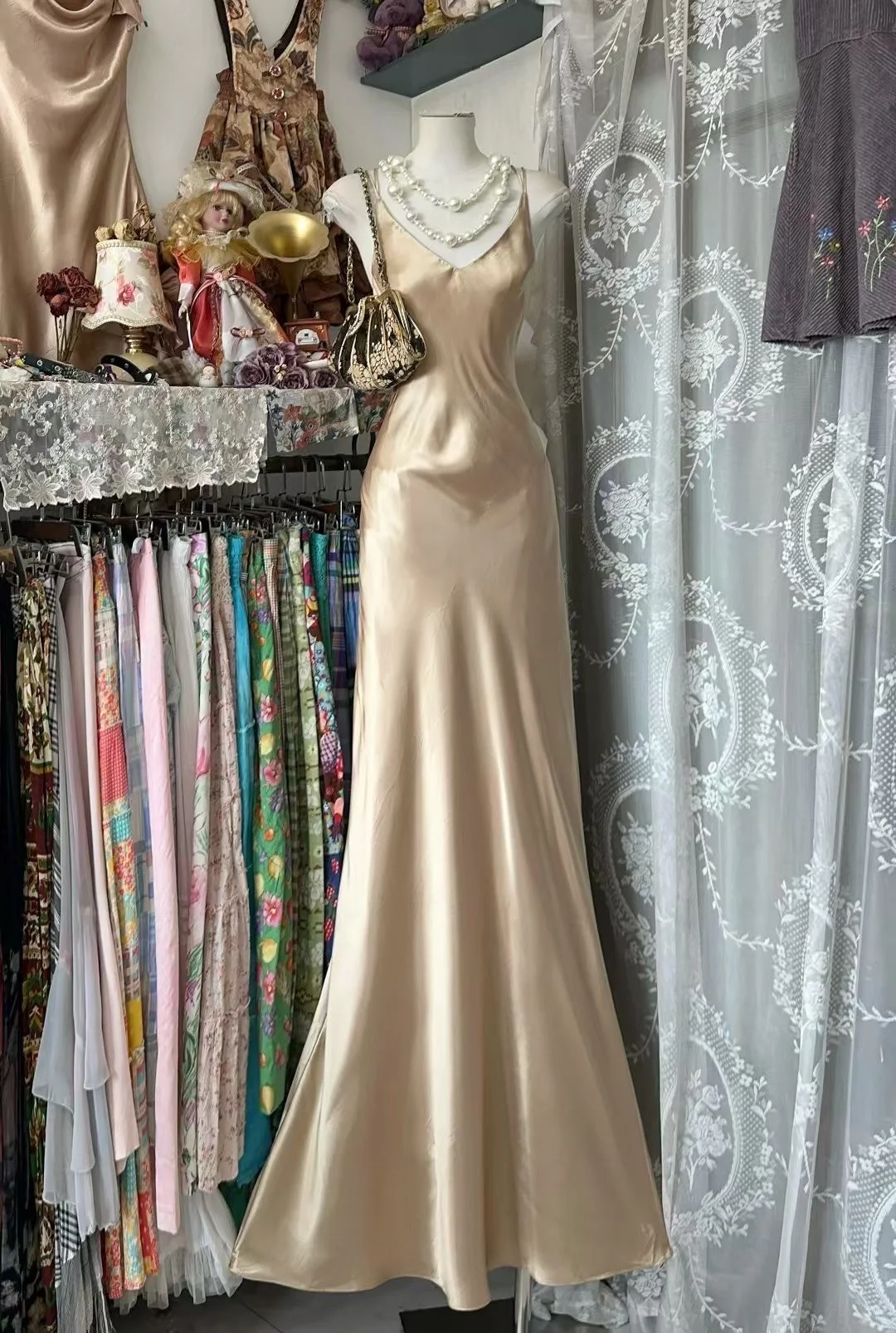 Simple Mermaid Champagne Spaghetti Straps Satin Without Sleeves Long Prom Dress, Evening Dress C6574