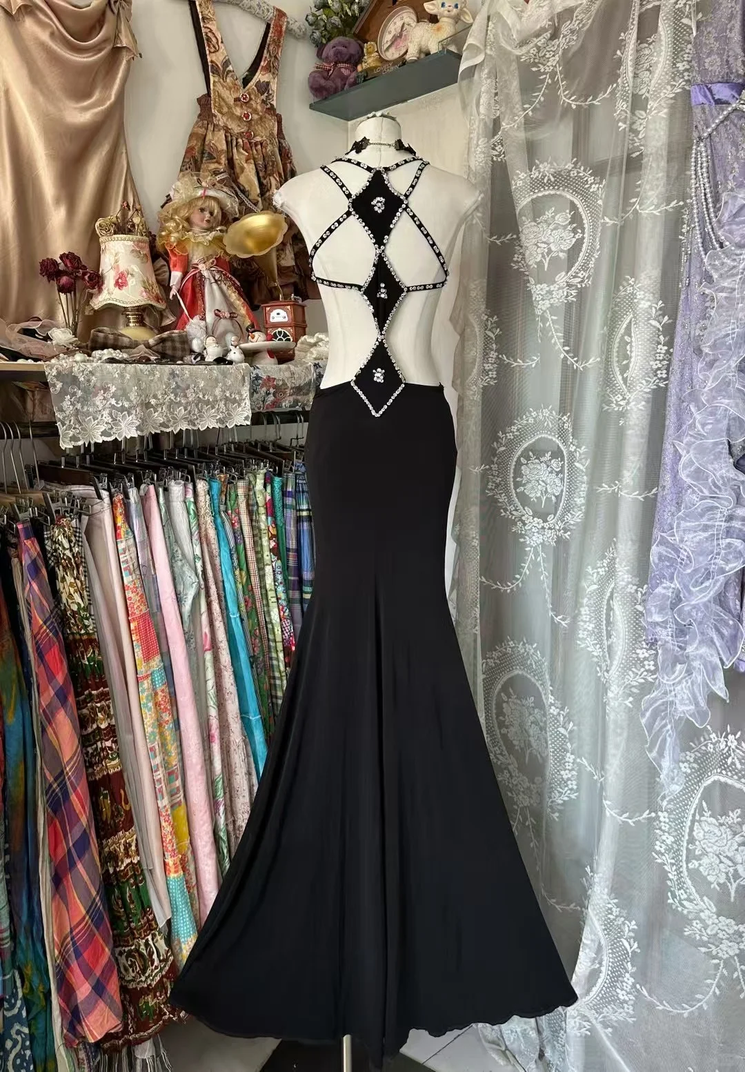 Chic Mermaid V Neck Satin Sequin Embroidery Without Sleeves Long Prom Dress, Evening Dress C6588